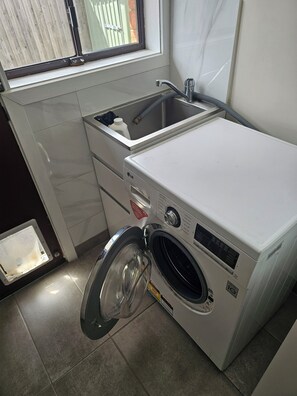 Interior - House near Melbourne Airport (Meadow Heights)