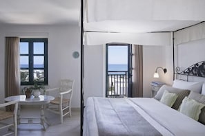 Cribs/infant beds - Creta Maris Resort (Limenas Chersonisou)