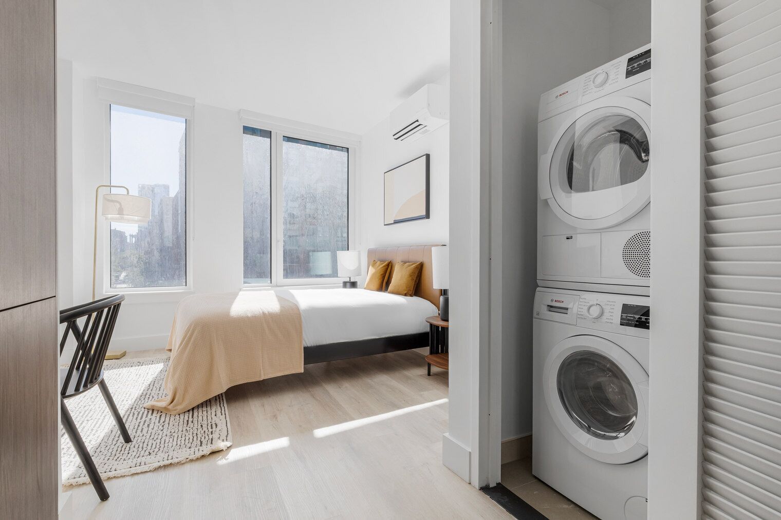 Bügeleisen/Bügelbrett, WLAN, Bettwäsche