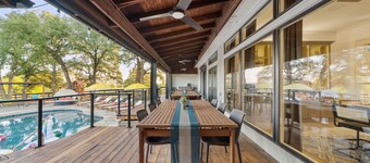 Epic Texas Stay: Pool-Pickleball-MiniGolf-Theater-Game Room-Sleeps24