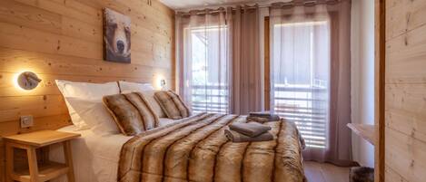 2 多间卧室、免费 WiFi