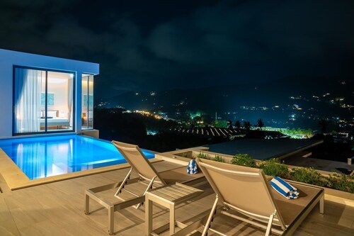 New 3BR Pool Villa in Bophut KBR46