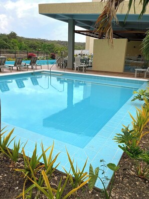 Piscine extérieure