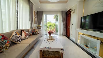 Vila, 4 kamar tidur, menghadap pantai | Area keluarga