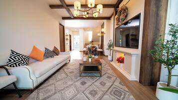 Panoramic-Villa, 3 Schlafzimmer, eigenes Bad, Meerseite | Wohnbereich