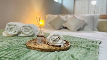 5 chambres, Wi-Fi, draps fournis