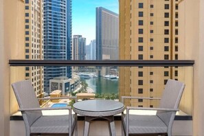 Cots/infant beds - Hilton Dubai the Walk (Dubai)