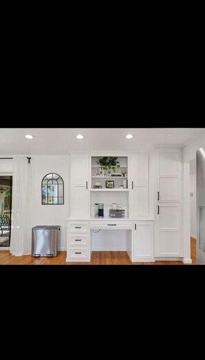 Interior - Charming 3-bedroom house close to downtown Sacramento (Sacramento)