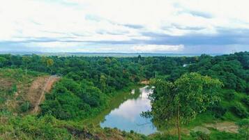 Deluxe Double Room, Balcony, Hill View | Free WiFi