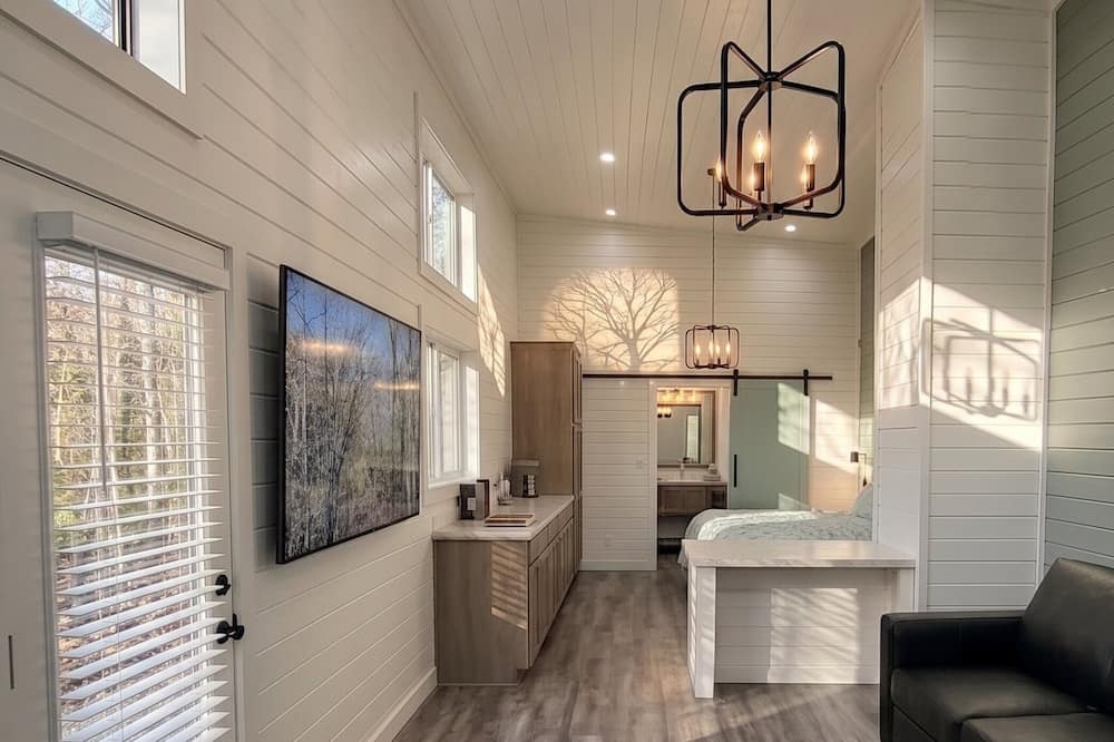 Turquoise Triangle Tiny Homes
