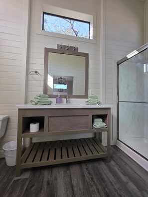 럭셔리 캐빈, 파티오 | 욕실