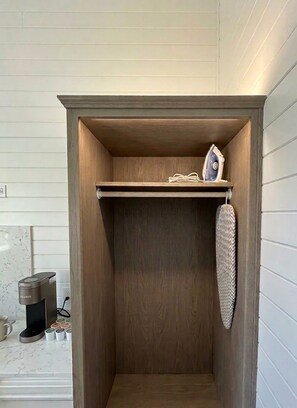 Ferro/Tábua de passar roupa