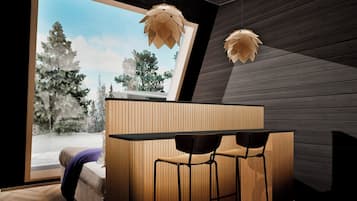 Double Room, 1 Queen Bed, Non Smoking, Courtyard Area