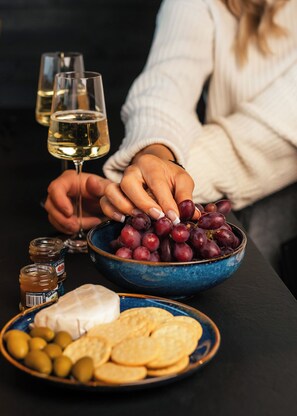 Wi-Fi de cortesia, roupa de cama