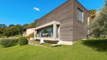 Villa Familiale, plusieurs chambres, 2 salles de bains, cÎté montagne (Villa Mondacce) | Extérieur