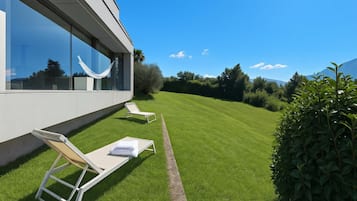 Vila Keluarga, beberapa kamar, 2 kamar mandi, tepi gunung (Villa Mondacce) | Halaman properti