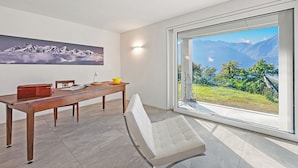 Unclassified image, 2 of 40, button - Villa Mondacce With Jacuzzi & Lake Views (Minusio)