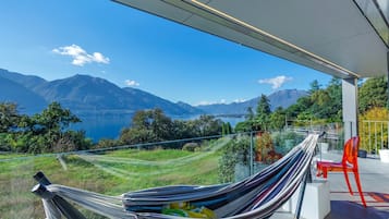 Family Villa, Multiple Bedrooms, 2 Bathrooms, Mountainside (Villa Mondacce) | Terrace/patio