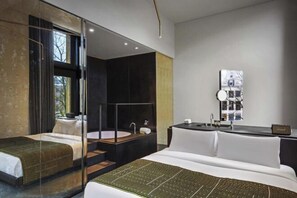 Cribs/infant beds - W Amsterdam (Amsterdam)