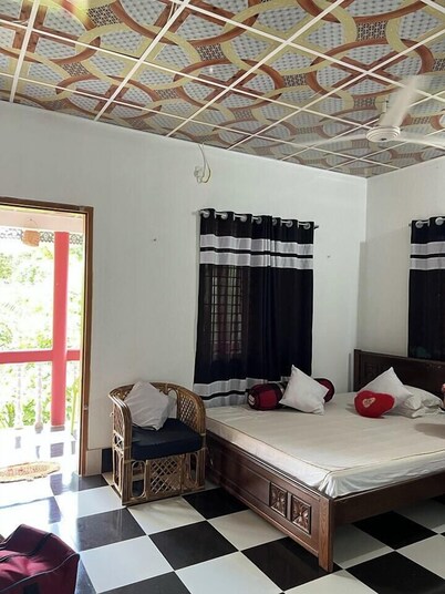 Madhabilota Eco Cottage