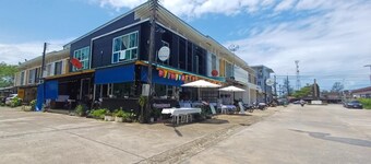 Burmese Corner