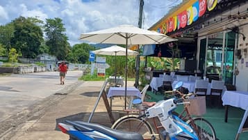 Aire de pique-nique/barbecue