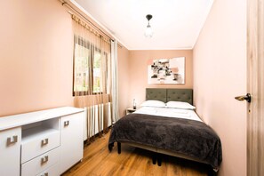 Bungalow Deluxe, vue montagne | Chambres insonorisées, fer et planche à repasser, Wi-Fi gratuit
