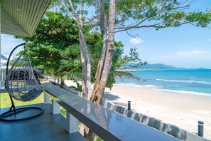 Villa, Meerblick | Blick vom Balkon