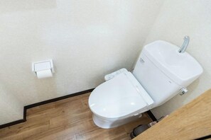 Bathroom - Kaike・Honcho detached house (Tokyo)