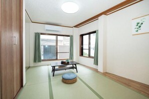 Room - Kaike・Honcho detached house (Tokyo)