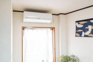 Interior - Kaike・Honcho detached house (Tokyo)