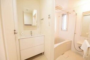 Room - BASE36 (Tokyo)