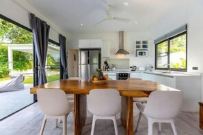 Private kitchen - Villa Lotus, 3 Bedrooms (Koh Samui)