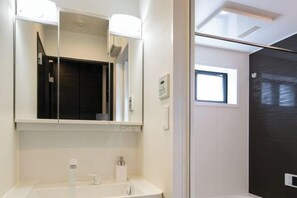 Room - Trive Kanayama502 (Nagoya)