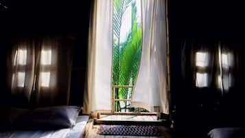 Deluxe Double Room, Canal View