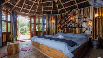 Deluxe Double Room, Canal View