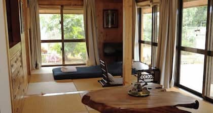 64 years traditianal okinawa house YuSuiJu in village