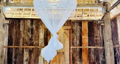 Ban Anoulak - Cultural Preservation Village