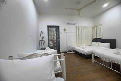 25 pax Golf Resort Private Villa