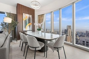 Room - SML Vacation Homes Dubai - Sky High Apartments (Dubai)