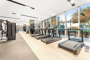 Gym - SML Vacation Homes Dubai - Sky High Apartments (Dubai)
