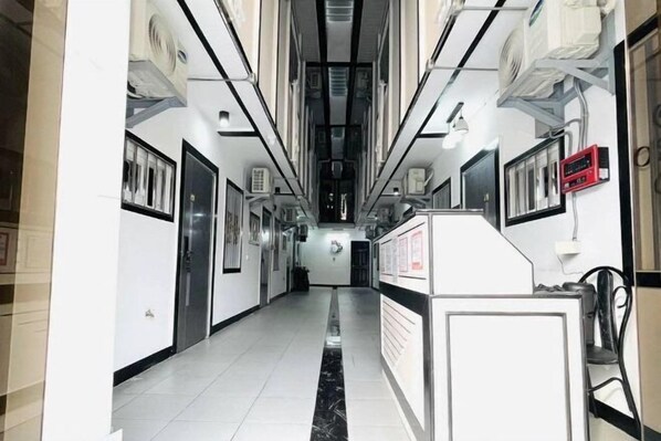 Interior - LaVita by RedDoorz former RedDoorz @ Colorado Street Angeles City (Angeles)