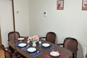 تناول الطعام