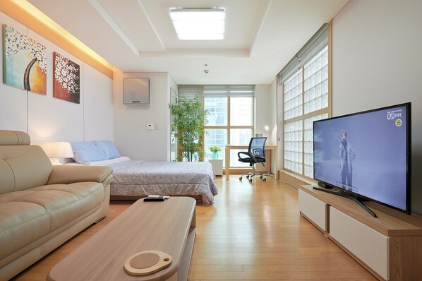 1 chambre, fer et planche Ă repasser, Wi-Fi, literie fournie