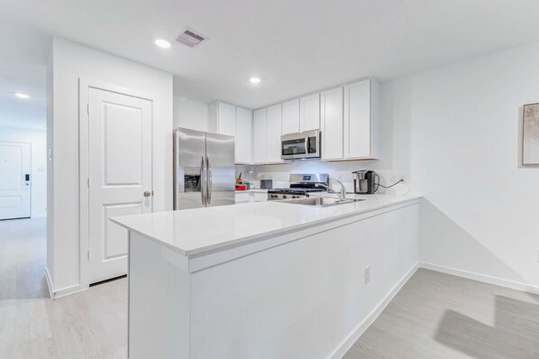 Fridge, microwave, oven, dishwasher