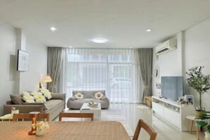 Living area - The Summer House Hatyai (Hat Yai)