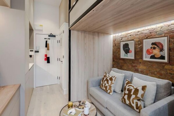 Living area - Kensington The Loft (London)