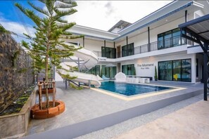 Unclassified image, 4 of 38, button - The Moment Pool Villa (Sattahip)