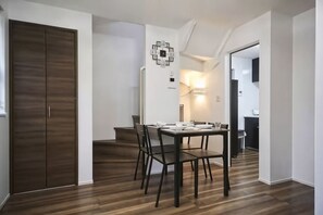 Unclassified image, 3 of 12, button - 3BR - Shinjuku area, 5mins from station (Tokyo)