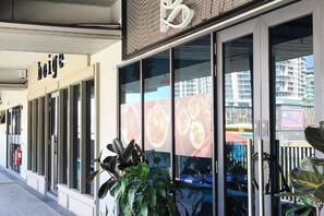 Unclassified image, 4 of 8, button - Jesselton Quay Central Citypad (Kota Kinabalu)